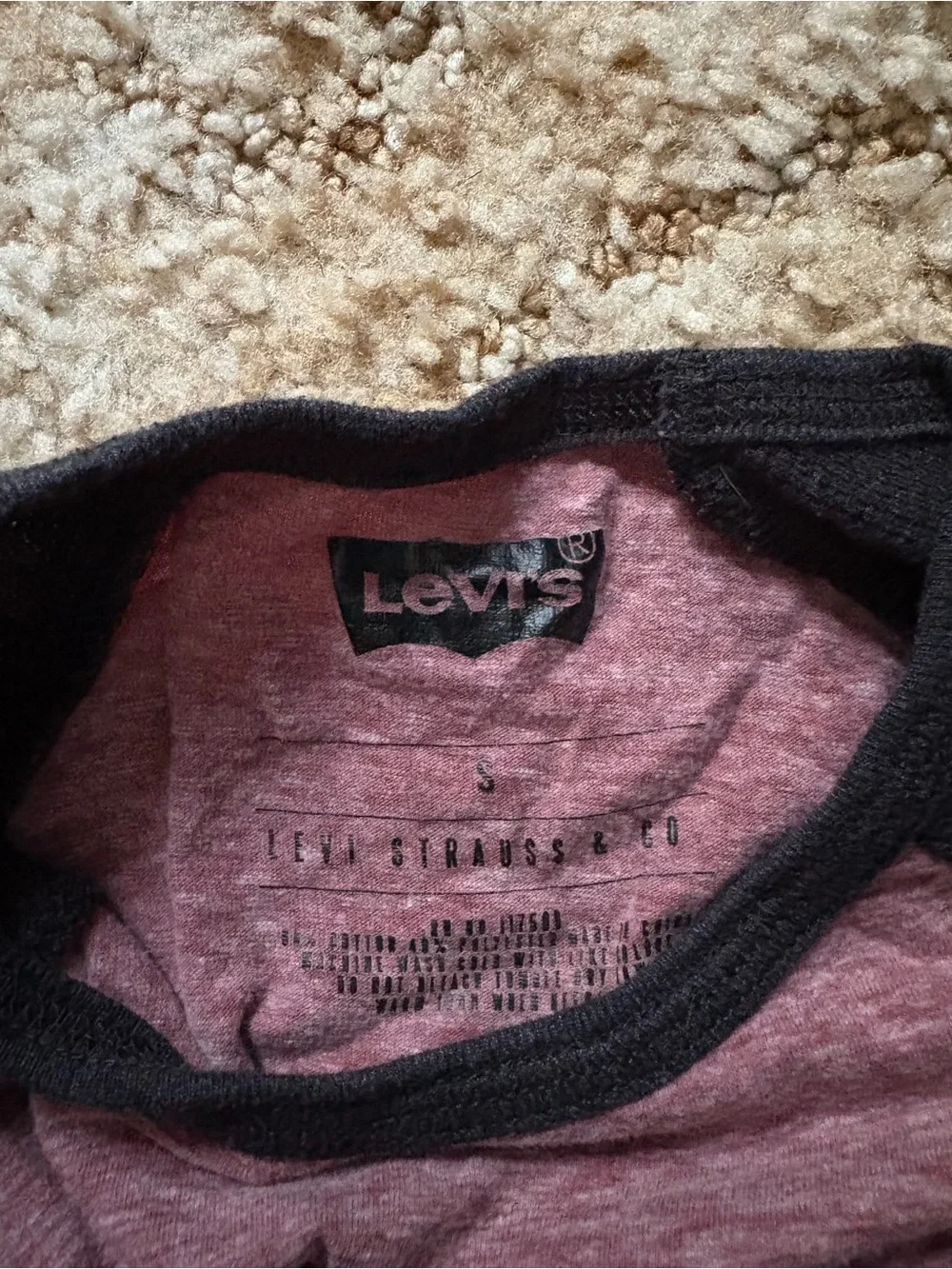 Levi's Long Sleeve Baseball Tee